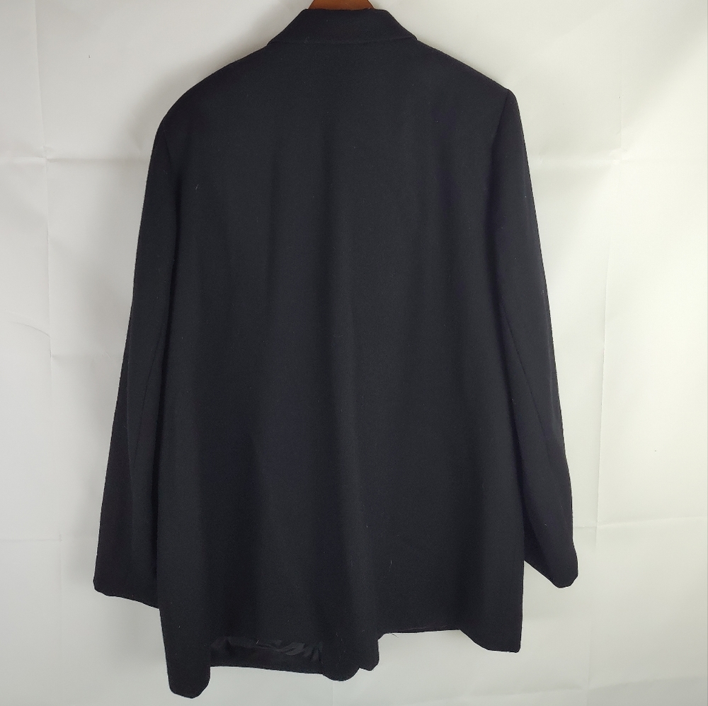 Contemporary Wool Sag Harbor Blazer Coat - Picture 5 of 5